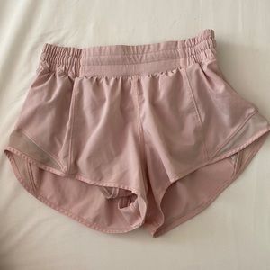 Lululemon Hottie Hot Shorts Light Pink! (Size 4)